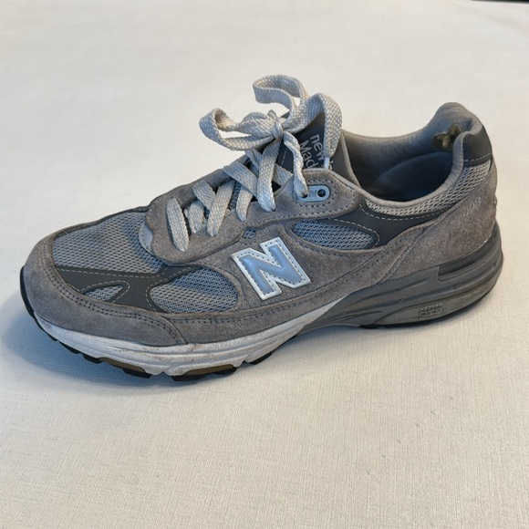 New Balance Womens 993 Made in USA 'Grey' WR993GL "2E" - Picture 2 of 10
